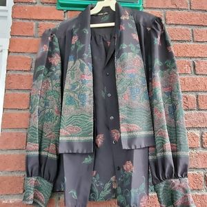 Women's blouse